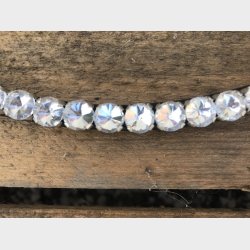 VALS B�LGEFORMET PANNEB�ND MED STORE HVITE KRYSTALLER